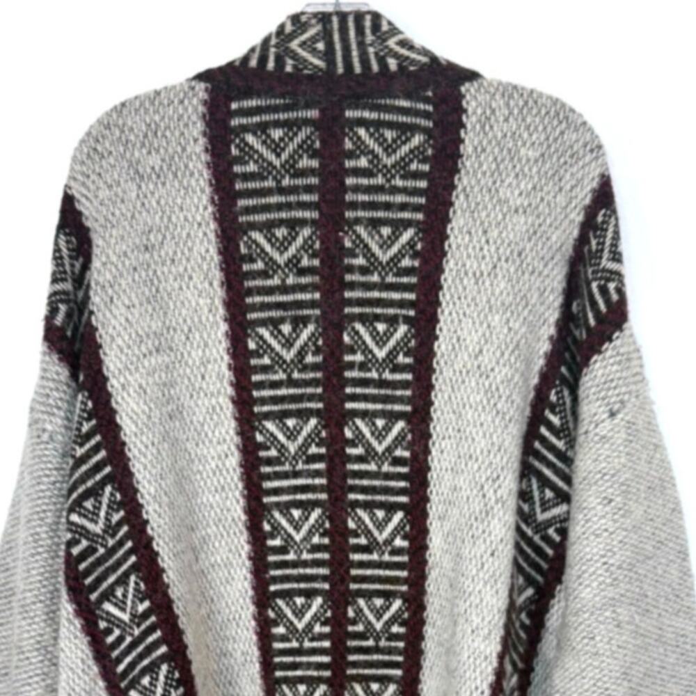 Zara Knit Oversized Sweater Jacket Chunky Knit Aztec Duster Size Small Gray Red - Picture 4 of 14